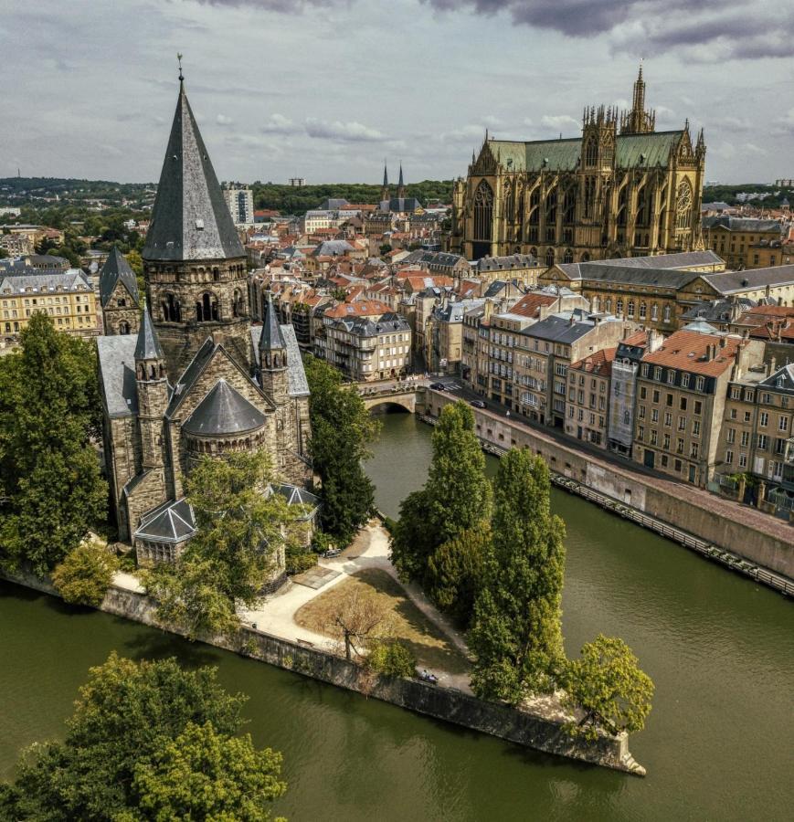 Au Fil De L'Eau Apartamento Metz Exterior foto